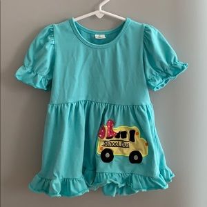 School time top! 🚌